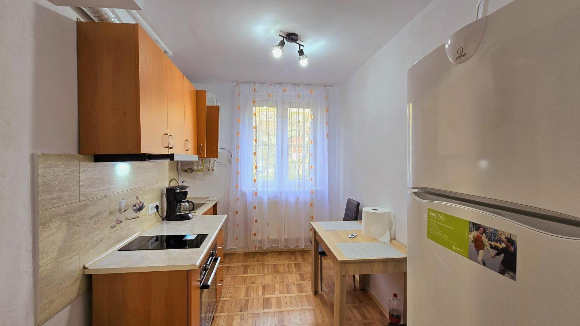 Apartament Confort Hd Хунедоара Екстер'єр фото